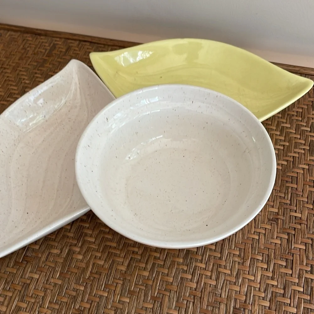 Vintage California Pottery Yellow Cream Lazy Susan Snack Or Chip & Dip
